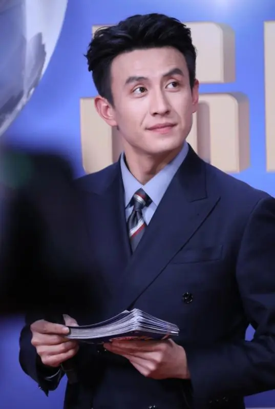 2026微短剧盛典资讯：刘晓庆向佐同框惊艳，短剧演员名场面全拆解