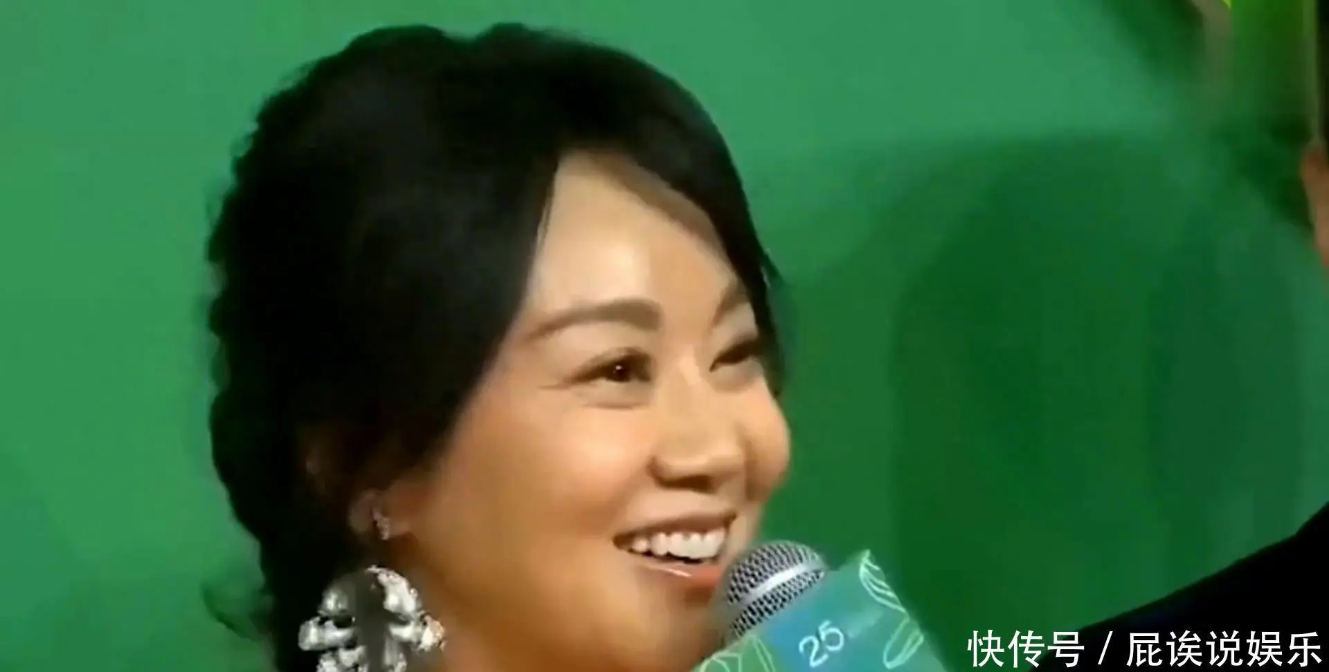 2026娱乐资讯：黄子韬短剧播放破4.6亿，胡歌素颜演技封神