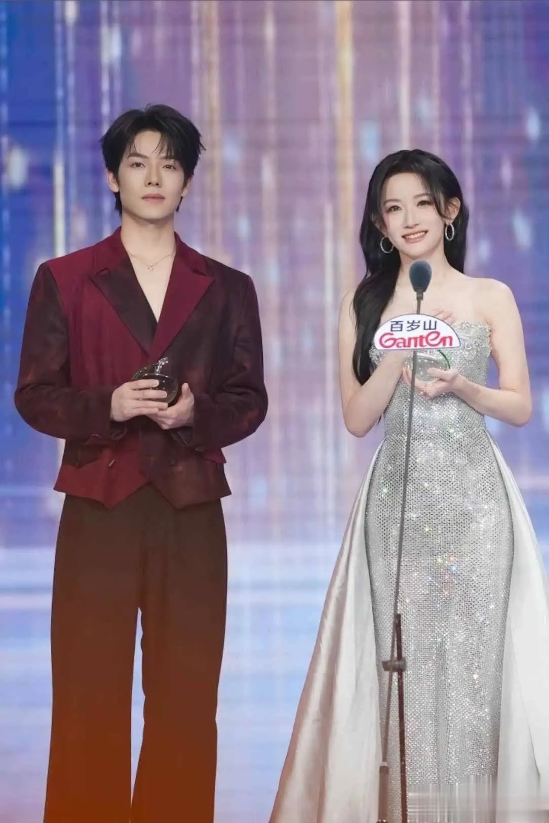 2026短剧演员热度大洗牌：新人霸榜19部，爆款密码与审美趋势全拆解