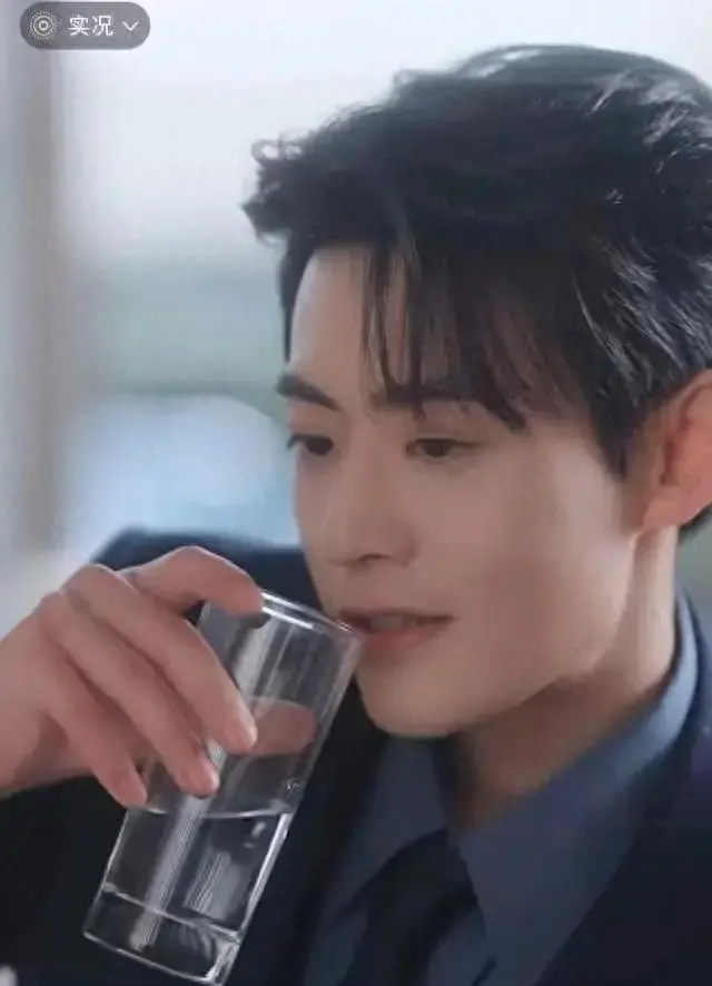 喝水也上热搜？爆款短剧《三餐和良辰》火爆，王星玮封神演技拆解